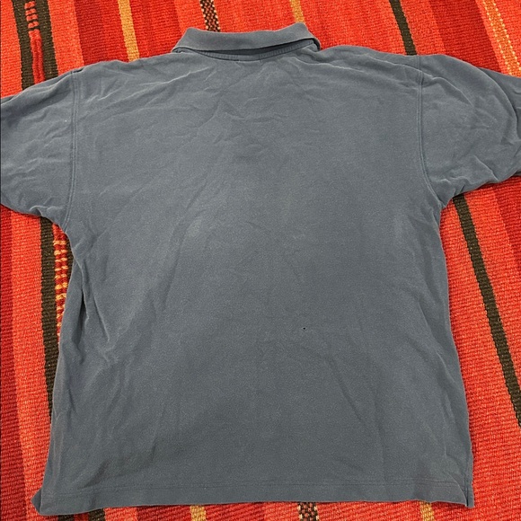 Vintage Nike Men's Navy Polo with White Swoosh - Picture 4 of 6